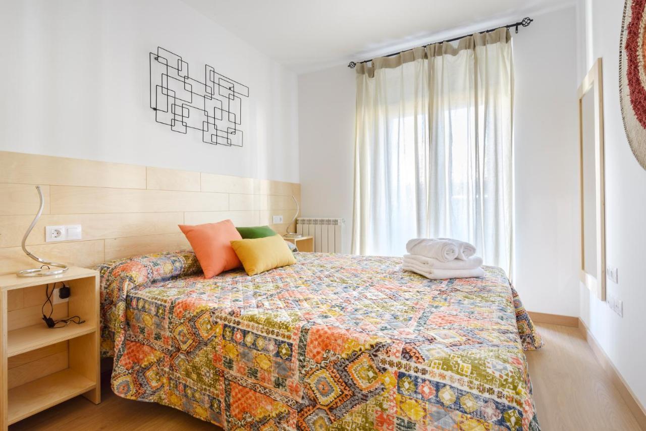 Otal Urban De "Casa Otal" Apartment Jaca Exterior photo